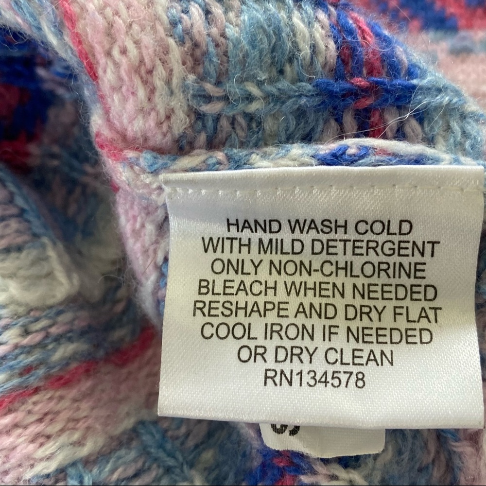 Vineyard Vines Fair Isle Snowflake Crew Neck Sweater Size XS with MEASUREMENTS - Picture 8 of 9